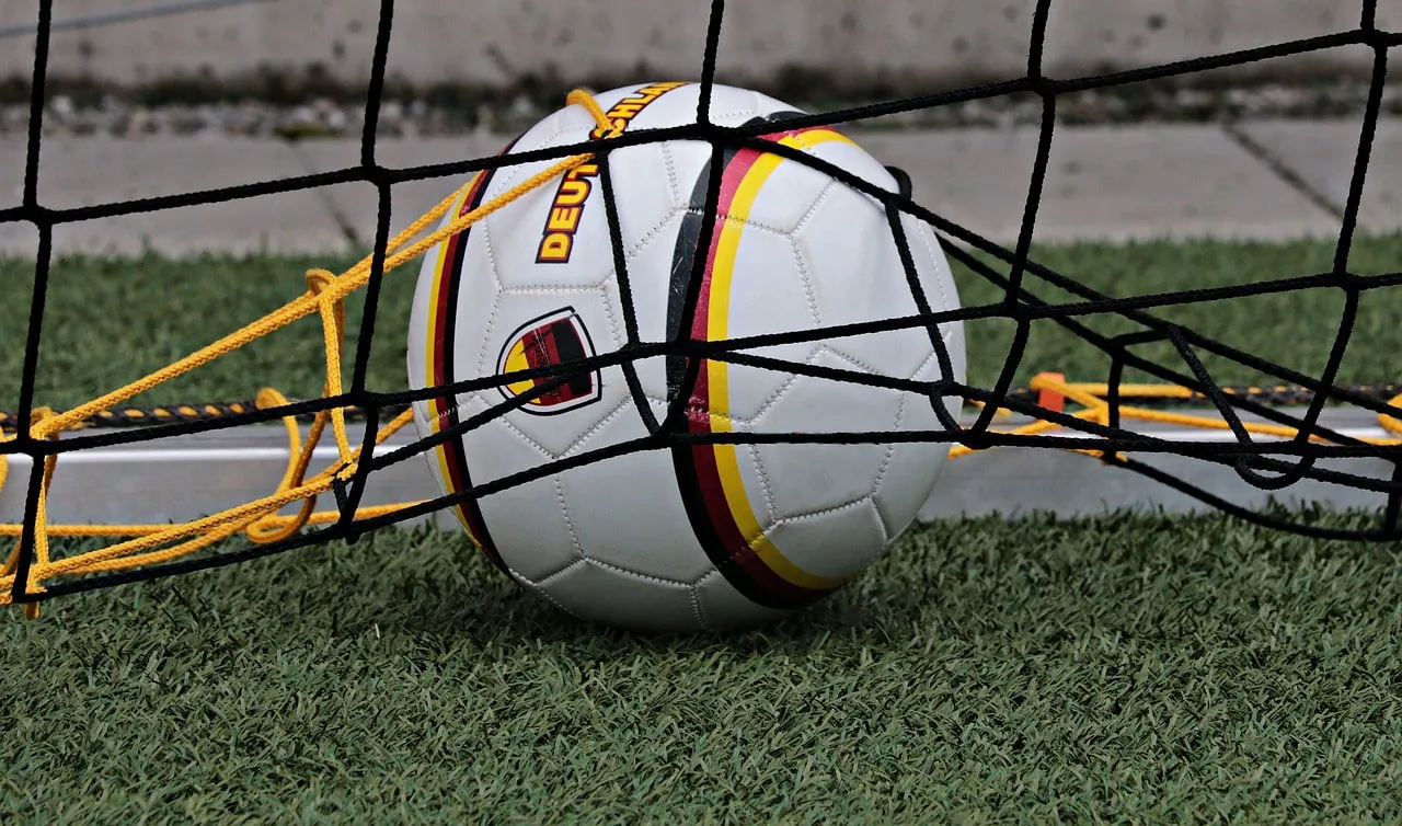 Soccer 3471307 1280 Min Image