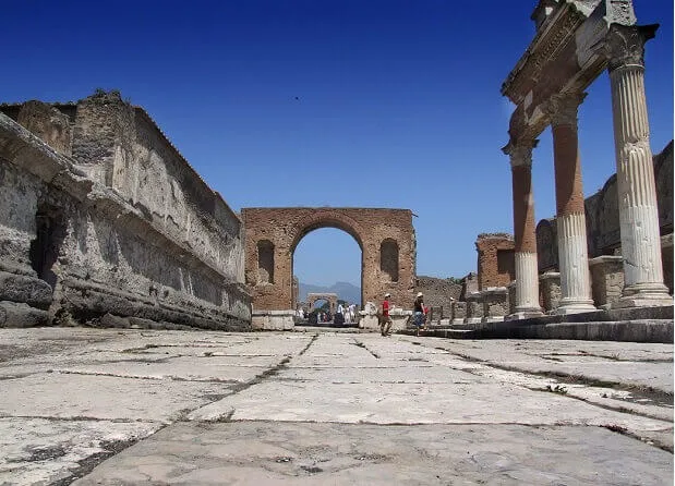 Bay Of Naples Pompeii Trip Photo