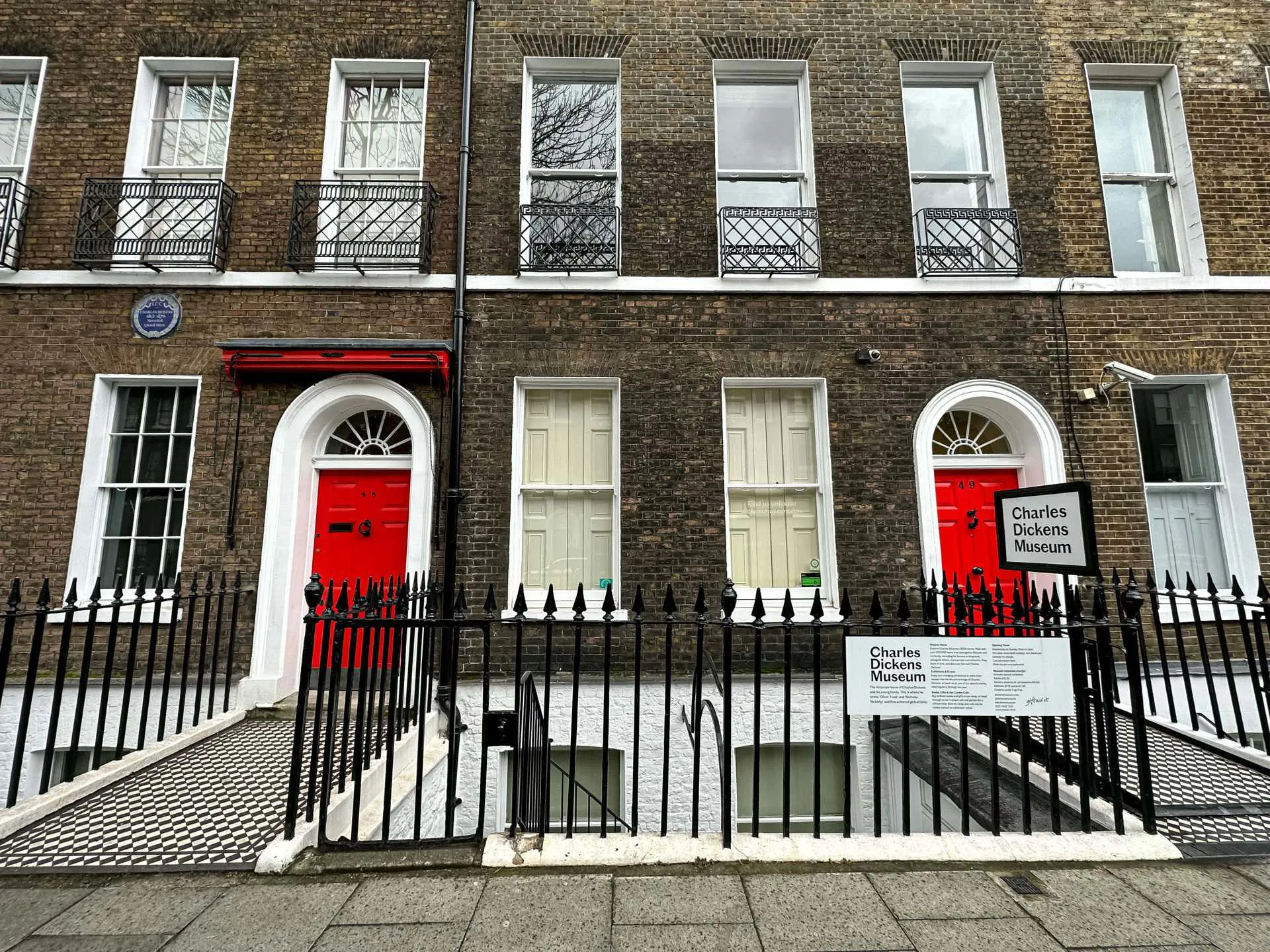 Dickens House Image