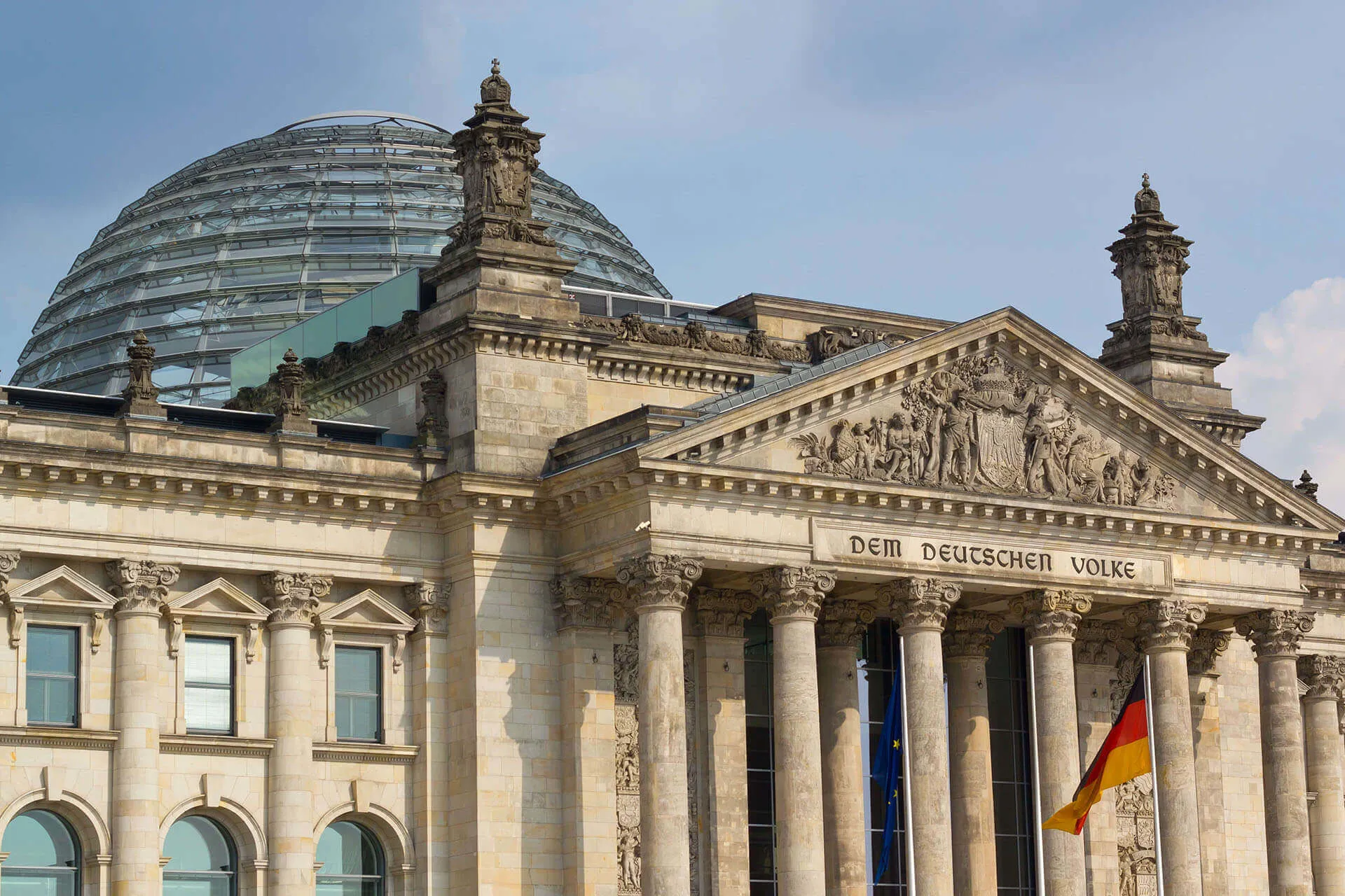 Berlin Reichstag Building Image