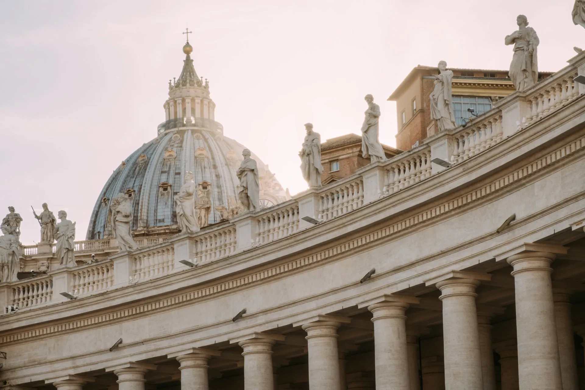 St Peters Exterior 2 Image